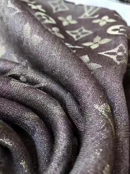 Louis Vuitton Scarf LVS92110E Louis Vuitton Scarf LVS92110E