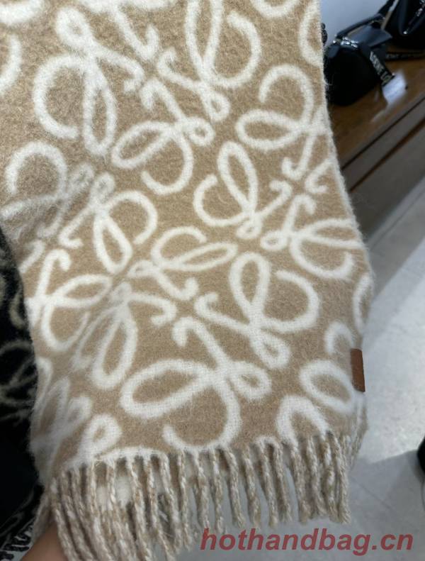 Loewe Scarf LOC00053 Loewe Scarf LOC00053