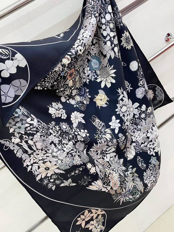 Hermes Scarf HEC00958 Hermes Scarf HEC00958