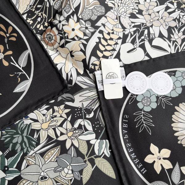 Hermes Scarf HEC00958 Hermes Scarf HEC00958