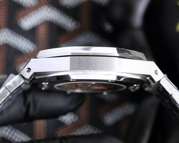 Audemars Piguet Watch APW00087-1 Audemars Piguet Watch APW00087-1