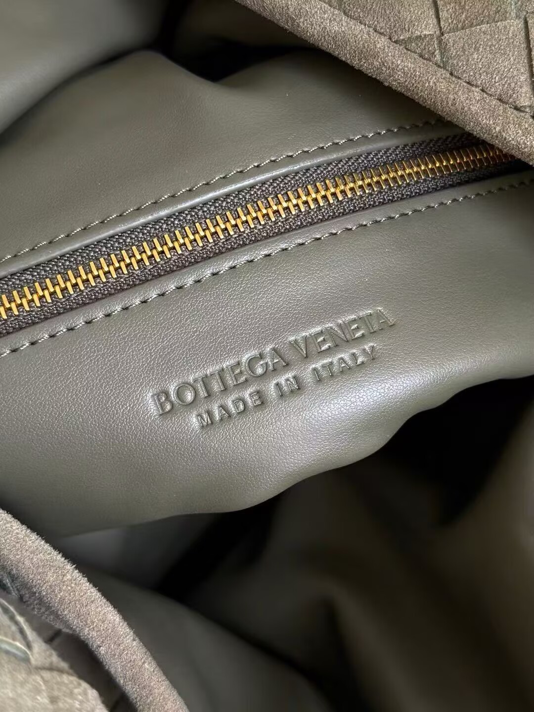 Bottega Veneta Large Hop Bag 763970 Gray Bottega Veneta Large Hop Bag 763970 Gray