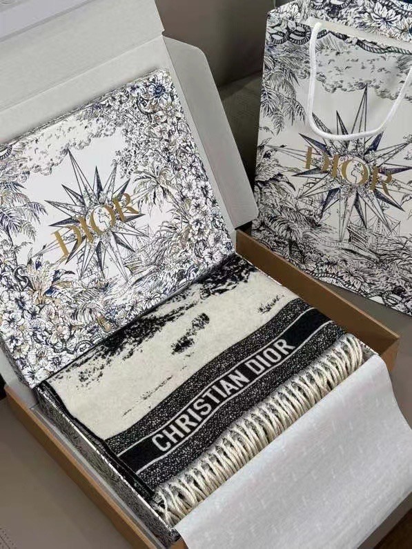 Dior Oblique Poncho Cashmere 21DOB7