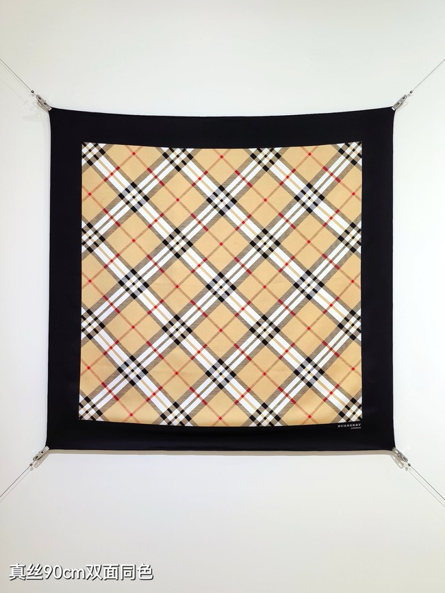 Burberry Square Scarf Silk Jacquard XT275
