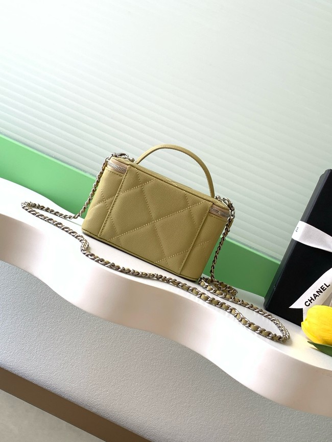 Chanel Long Vanity with chain AP4933 green