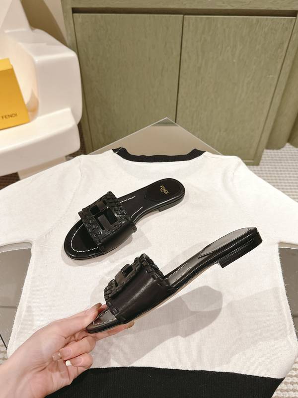 Fendi Shoes FDS00131