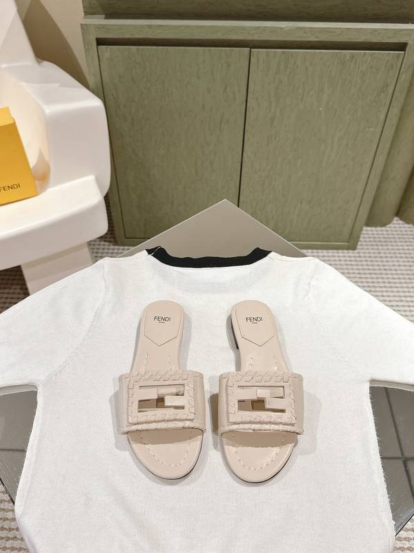 Fendi Shoes FDS00134