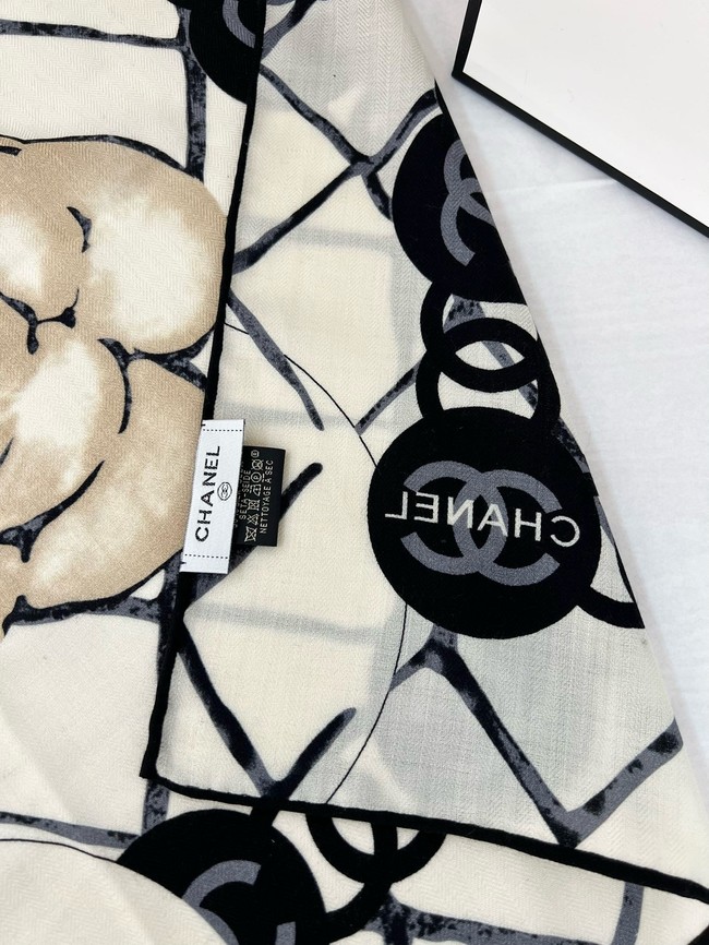 Chanel Shawl Cashmere and Silk 06389