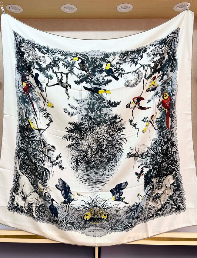 Hermes Shawl Cashmere and Silk 06396