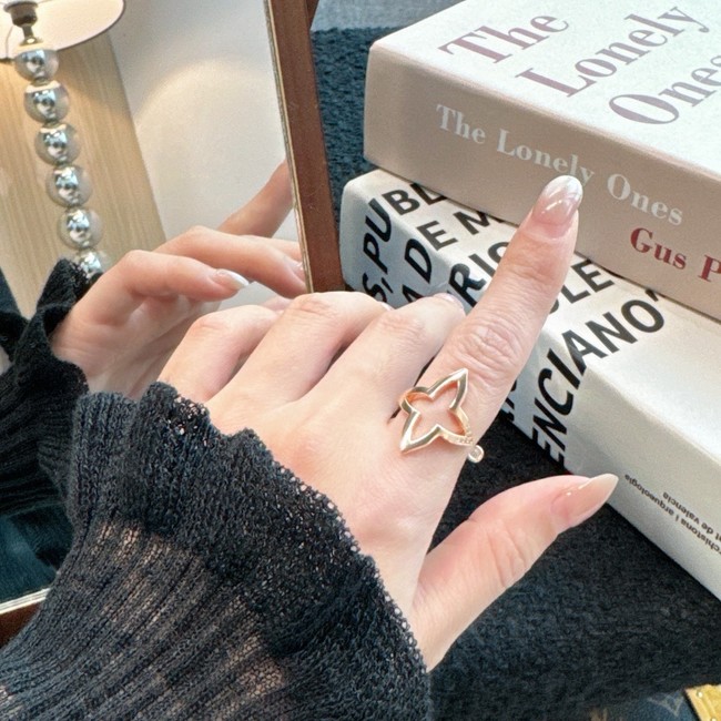 Louis Vuitton ring CE81590