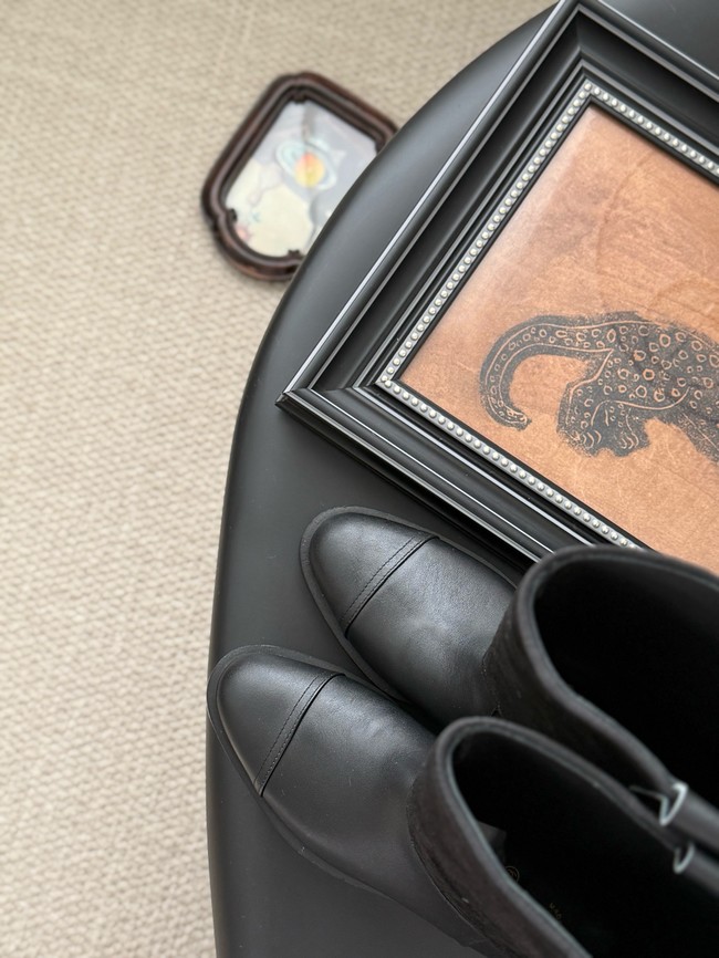 Chanel High Boots Calfskin 45115-1