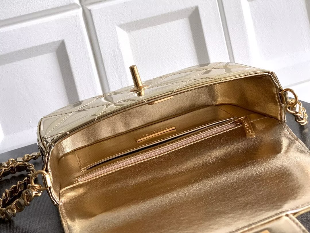 Chanel 25K Original Patent Leather Top Handle Bag A6320 Gold Chanel 25K Original Patent Leather Top Handle Bag A6320 Gold