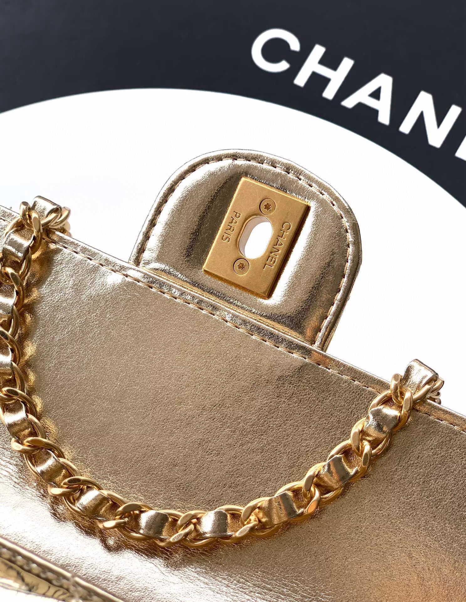 Chanel 25K Original Patent Leather Top Handle Bag A6321 Gold