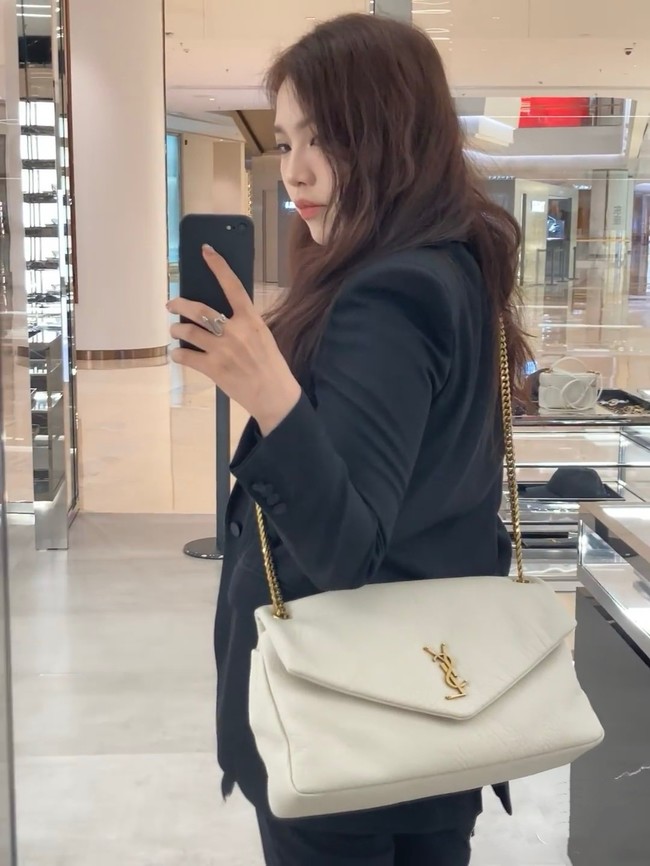 Saint LaurentCALYPSO SMALL IN GRAINED LAMBSKIN 734153 BEIGE