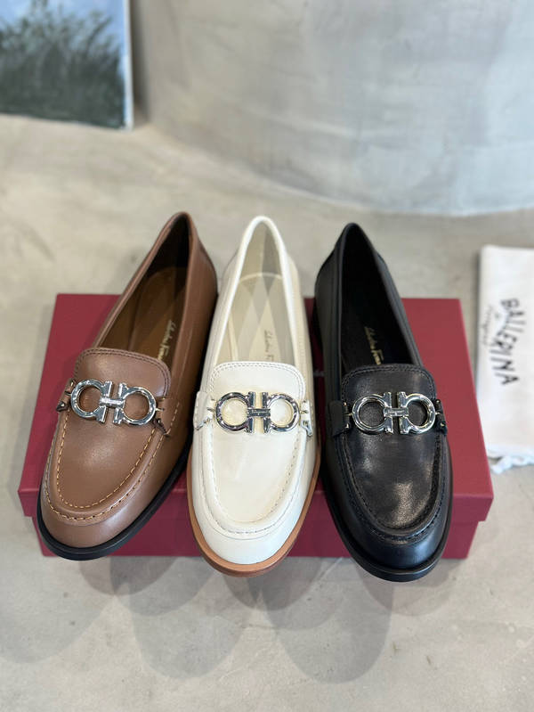 Ferragamo Shoes FMS00095