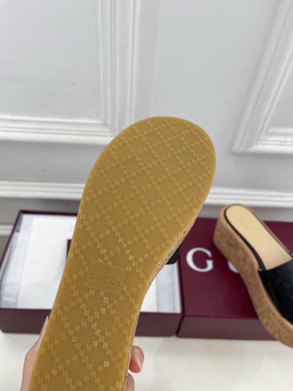 Gucci Shoes GUS00884 Heel 7.5CM