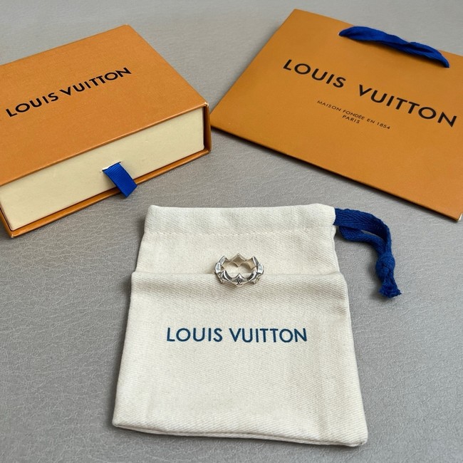Louis Vuitton ring CE81619