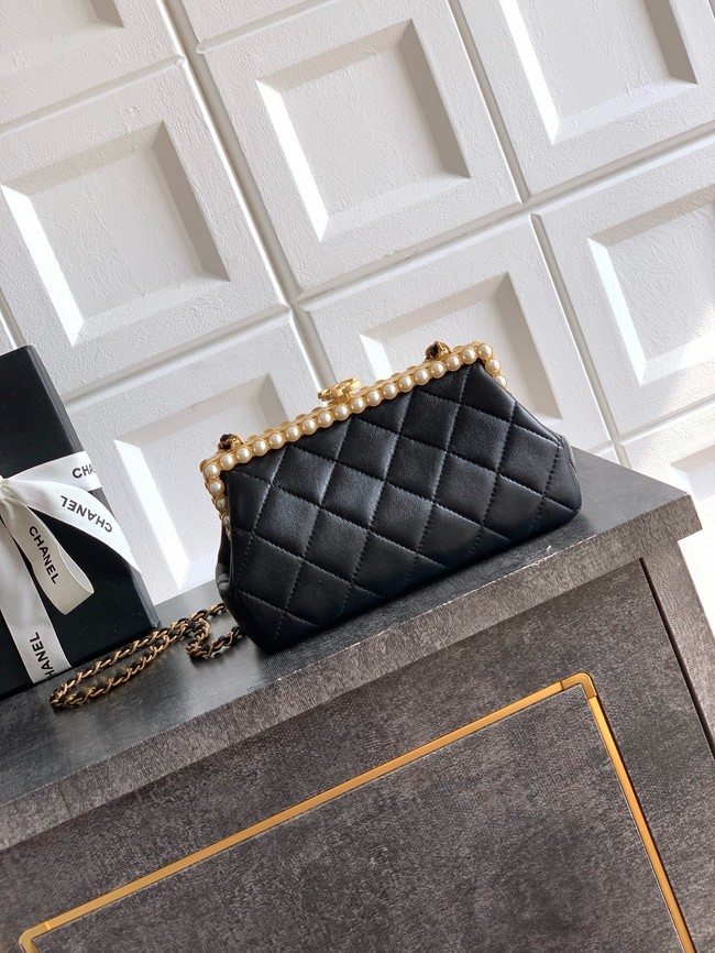 CHANEL Clutch Pearly Lambskin AS5912 black