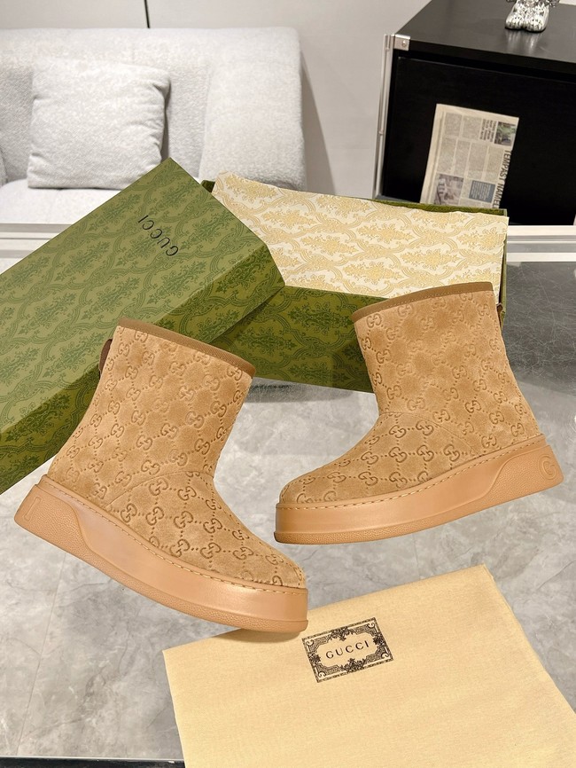 Gucci Womens boot with merino wool lining 857912-4