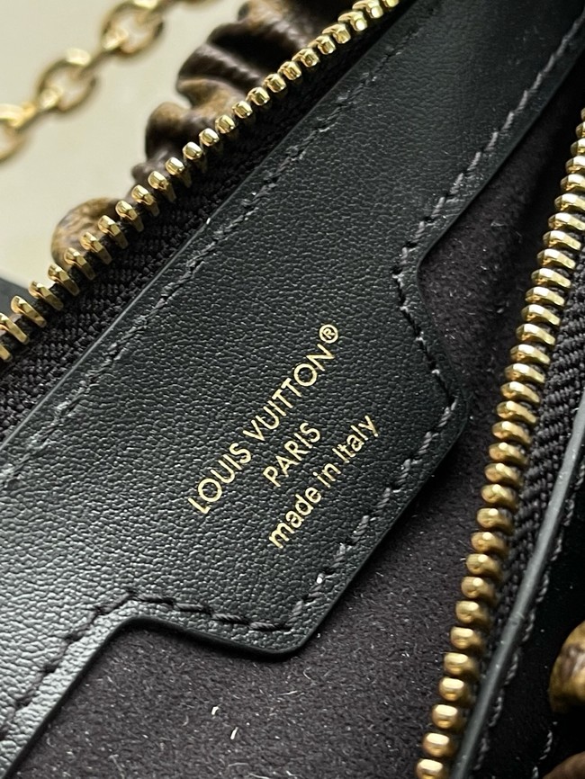 Louis Vuitton Pochette Sling PM M27819