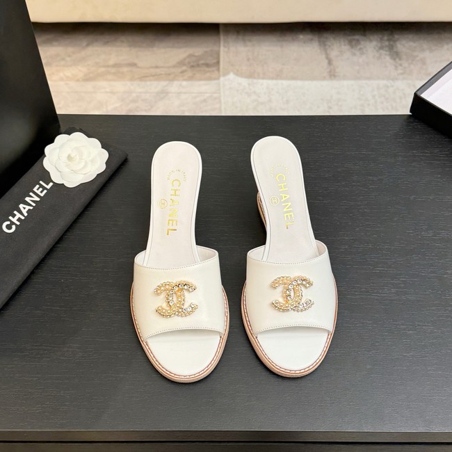 Chanel Slippers 66943-10