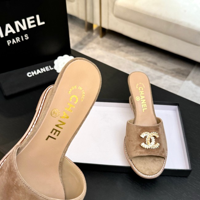 Chanel Slippers 66943-9