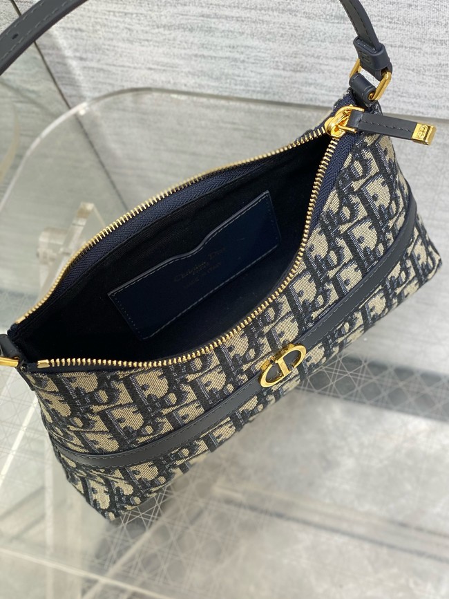 Small DiorTravel Nomad Pouch Blue Dior Oblique Jacquard 5267