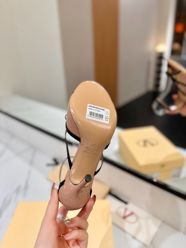 Valentino WOMENS Sandals 66969-4