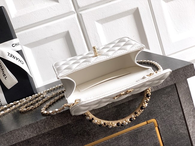 Chanel Clutch With Chain AP4975 white